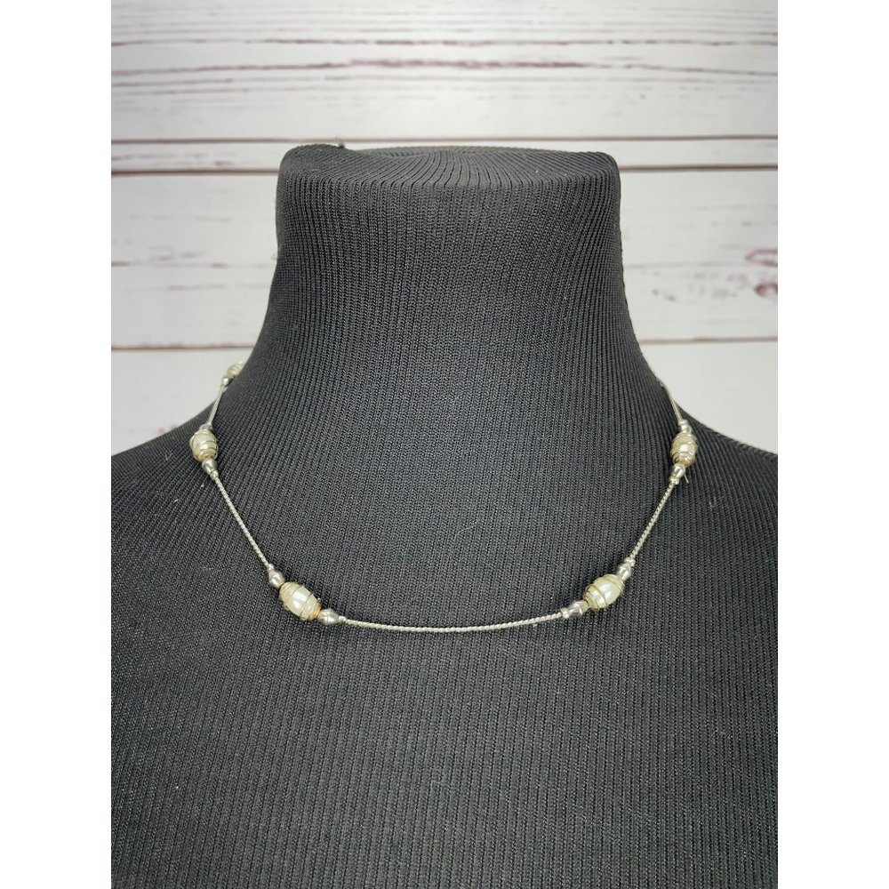 Vintage Silver Toned Wier Wrapped Pearl Fashion Necklace